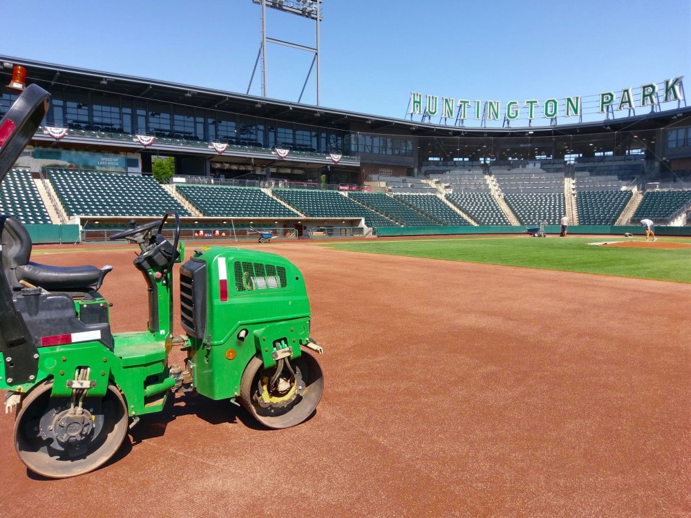 Ideal conditions with wet material underneath and dry conditioner on the surface photoshopped